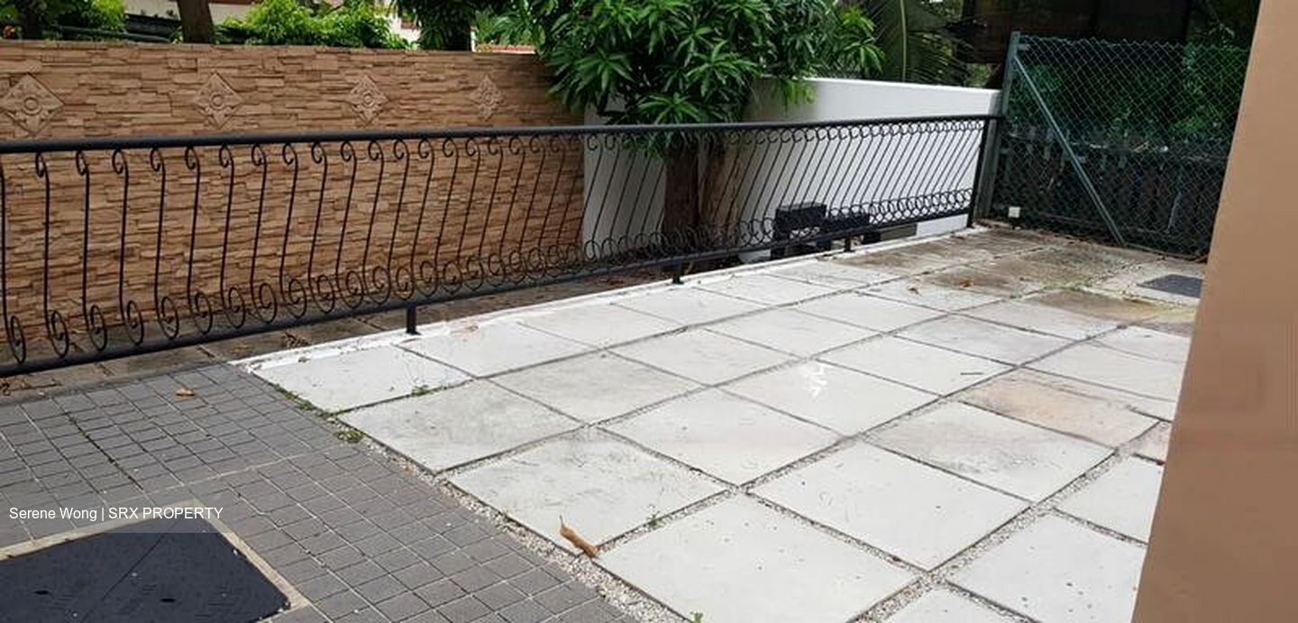 Jalan Tanjong (D16), Terrace #449876391